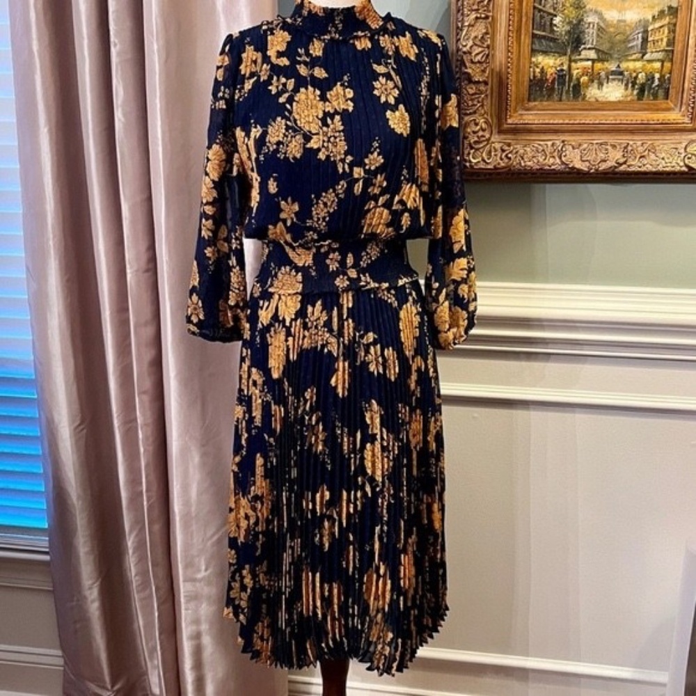 EUC Nanette by Nanette Lepore Navy Golden Yellow Floral Pleated Dress Size 8